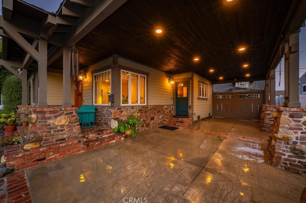 5540 Peabody St, Long Beach, CA 90808-2609