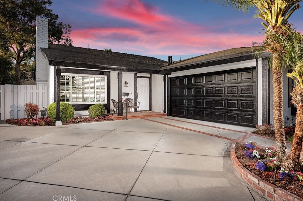 6571 Kirklund Cir, Huntington Beach, CA 92647