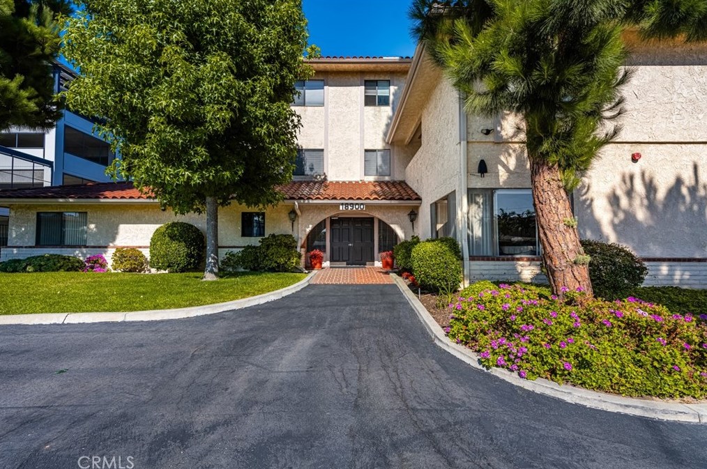 18900 Delaware St #342, Huntington Beach, CA 92648