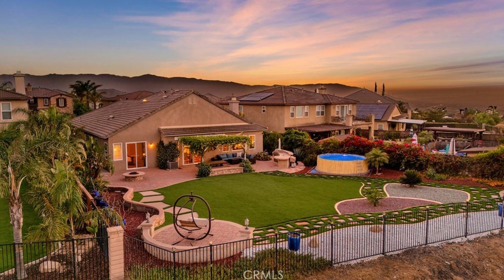16118 Skyridge Dr, Riverside, CA 92503-5578