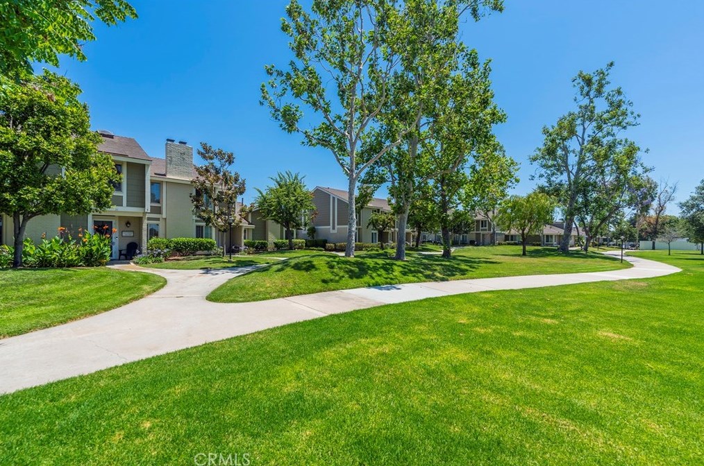 11 Black Oak, Irvine, CA 92604