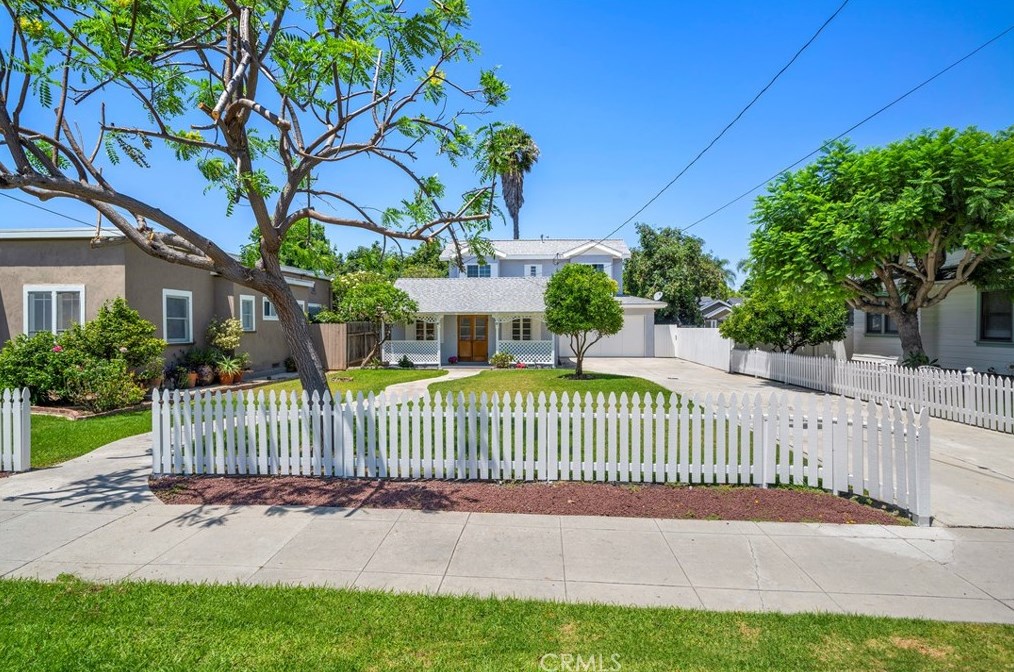 250 N Center St, Orange, CA 92866