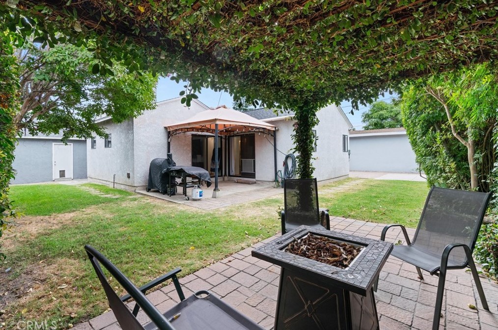 5409 Keynote St, Long Beach CA  90808-2568 exterior