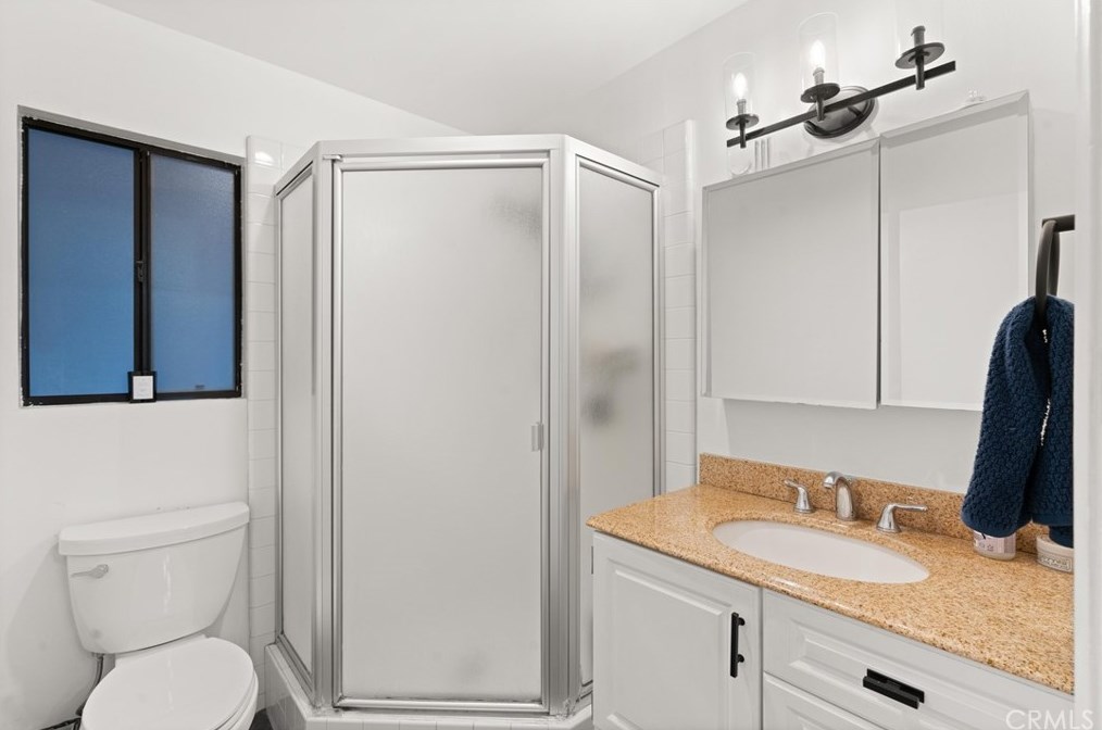 5409 Keynote St, Long Beach CA  90808-2568 exterior