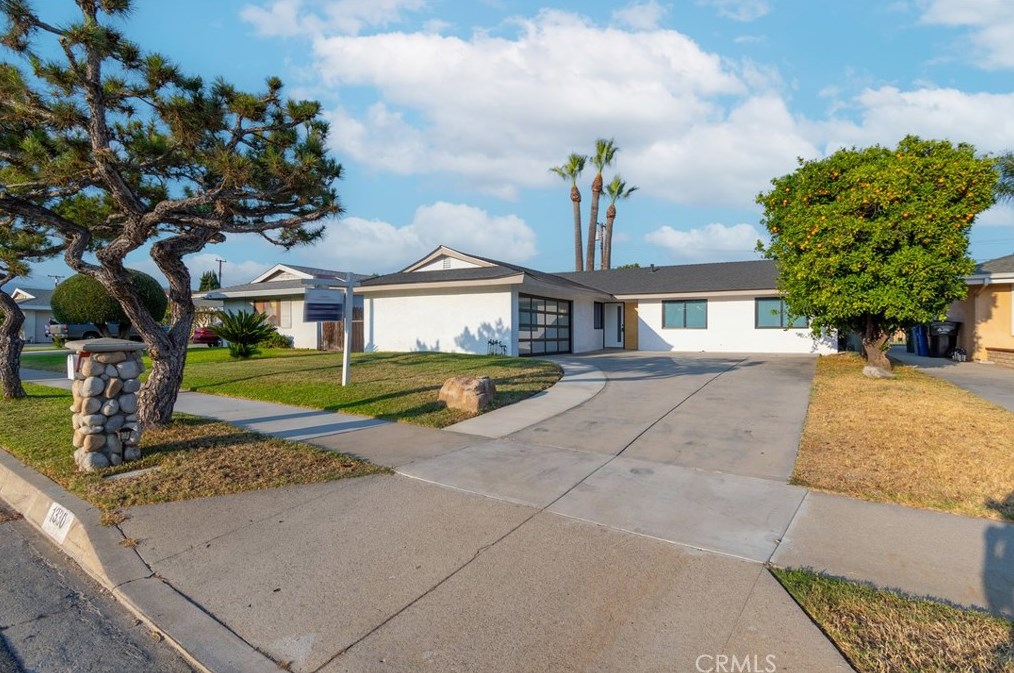 1330 Bender Ave, Covina CA  91724-1007 exterior