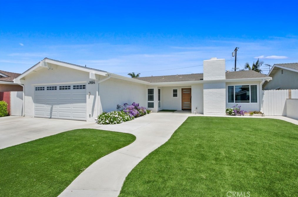 16552 Kettler Ln, Huntington Beach, CA 92647