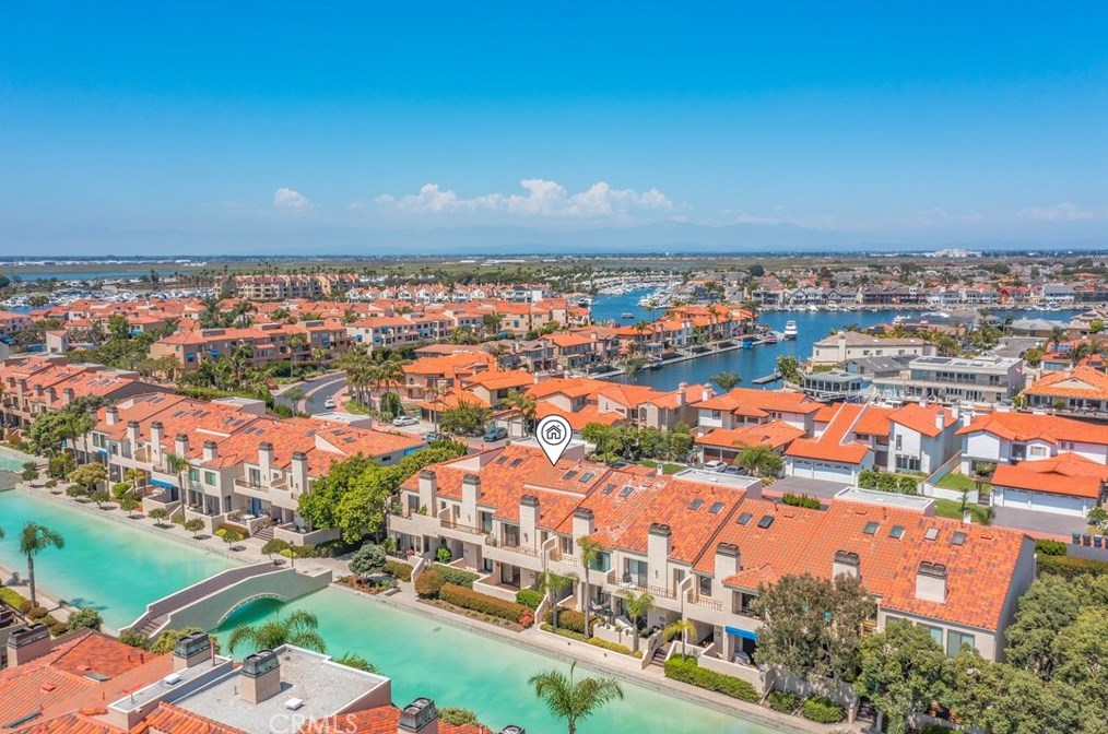 16547 Tropez Ln, Huntington Beach, CA 92649