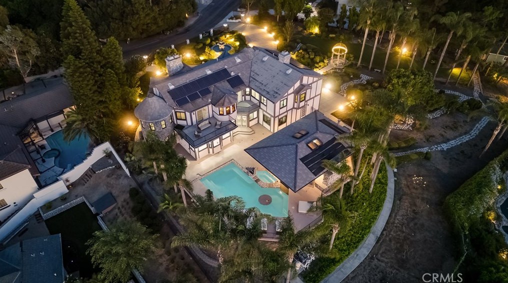 421 S Mohler Dr, Anaheim, CA 92808