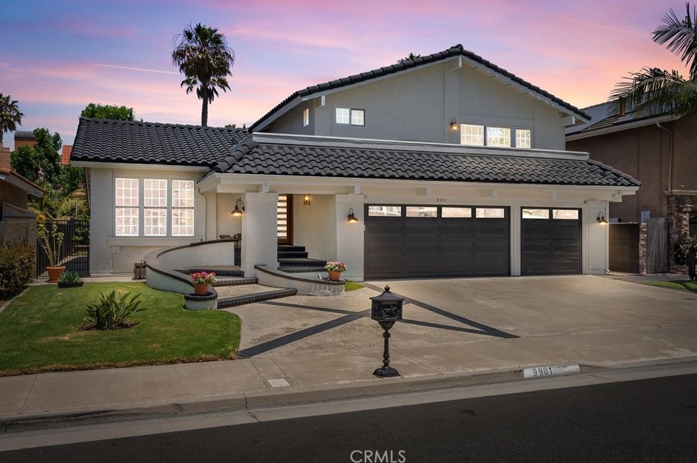 9901 Oceancrest Dr, Huntington Beach, CA 92646