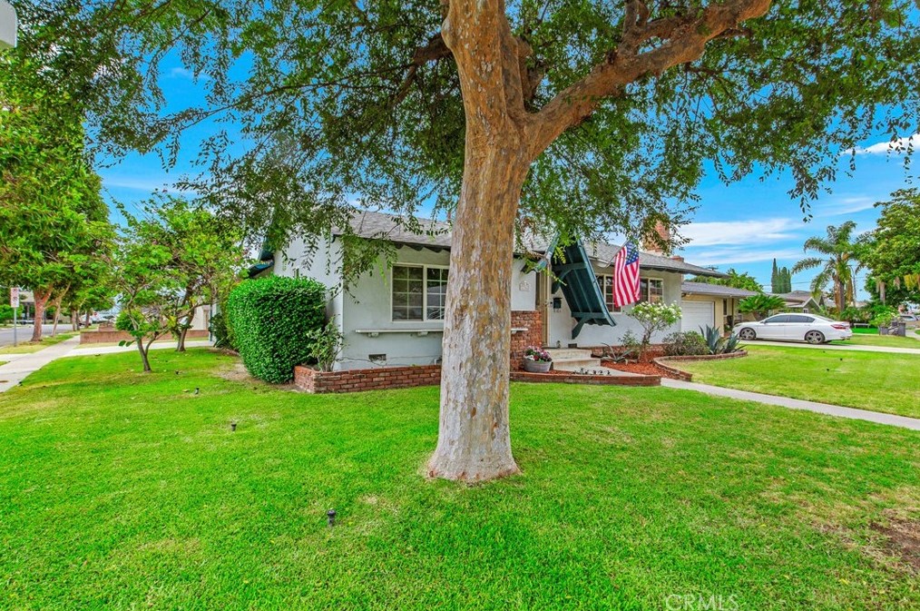 3362 W Glen Holly Dr, Anaheim, CA 92804