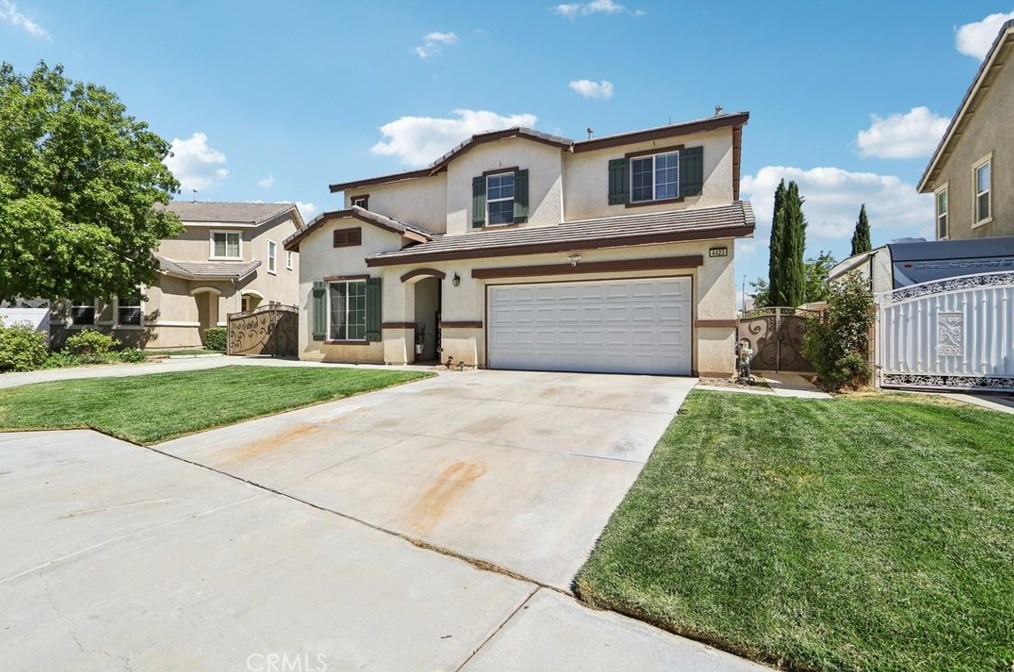 4423 Vahan Ct, Lancaster, CA 93536