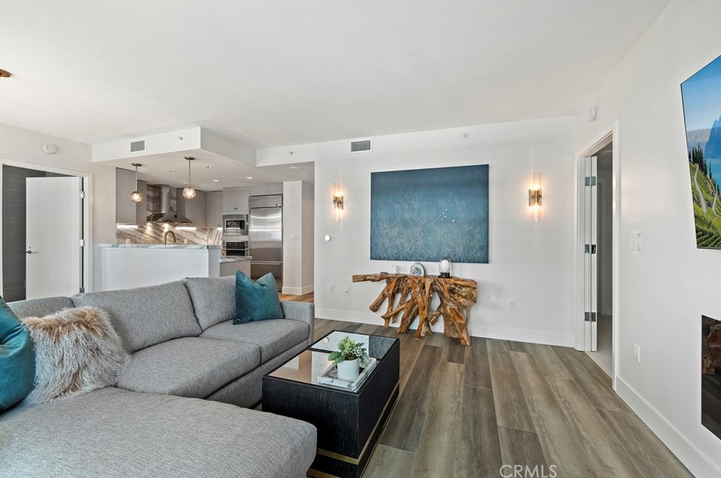 3141 Michelson Dr #907, Irvine, CA 92612