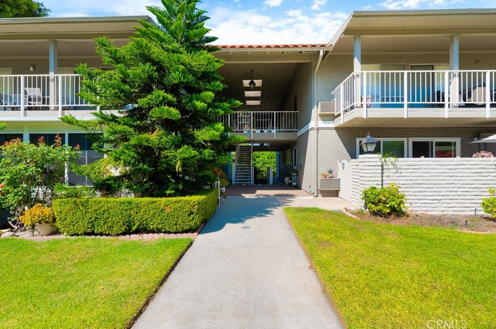 2208 Via Mariposa #n, Laguna Beach, CA 92637