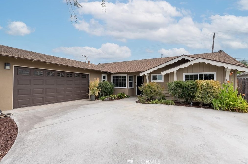 828 S Gilbuck Dr, Anaheim, CA 92802