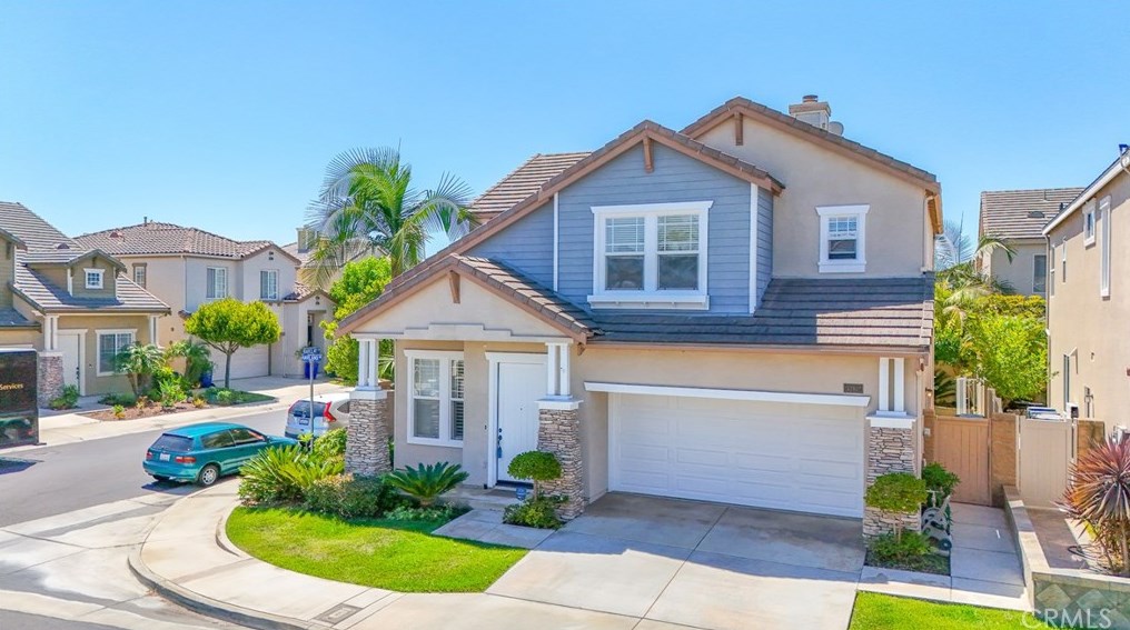 5362 Haviland Dr, Huntington Beach, CA 92649