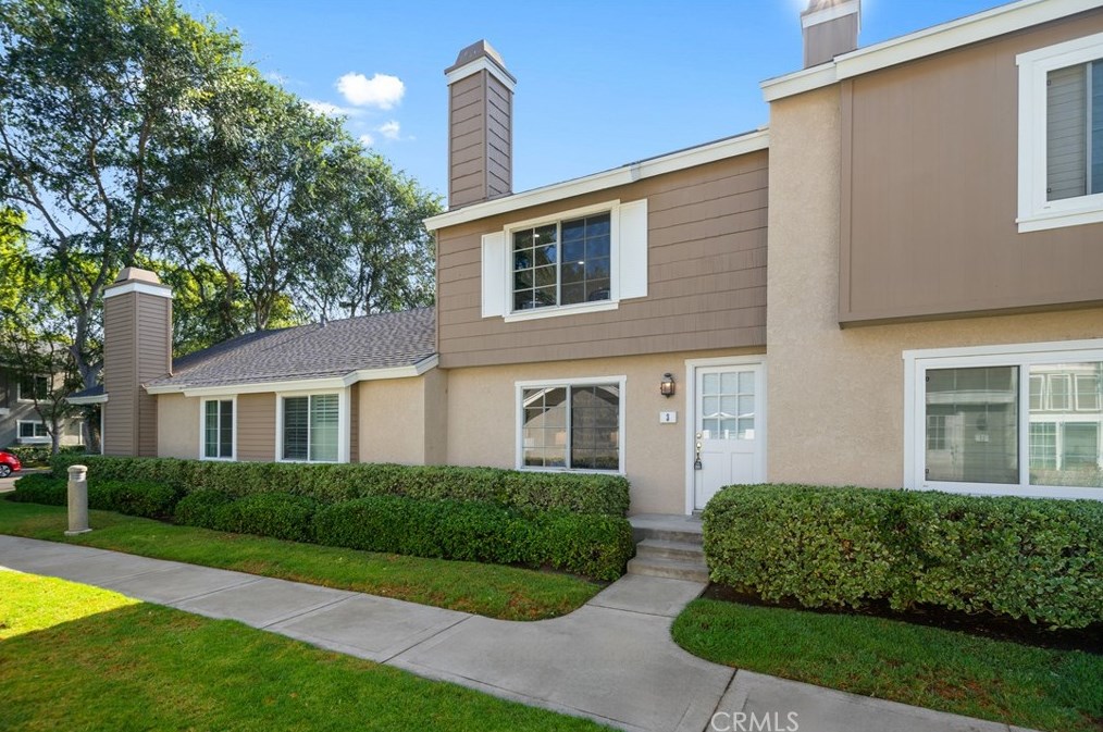 3 Thicket #13, Irvine, CA 92614