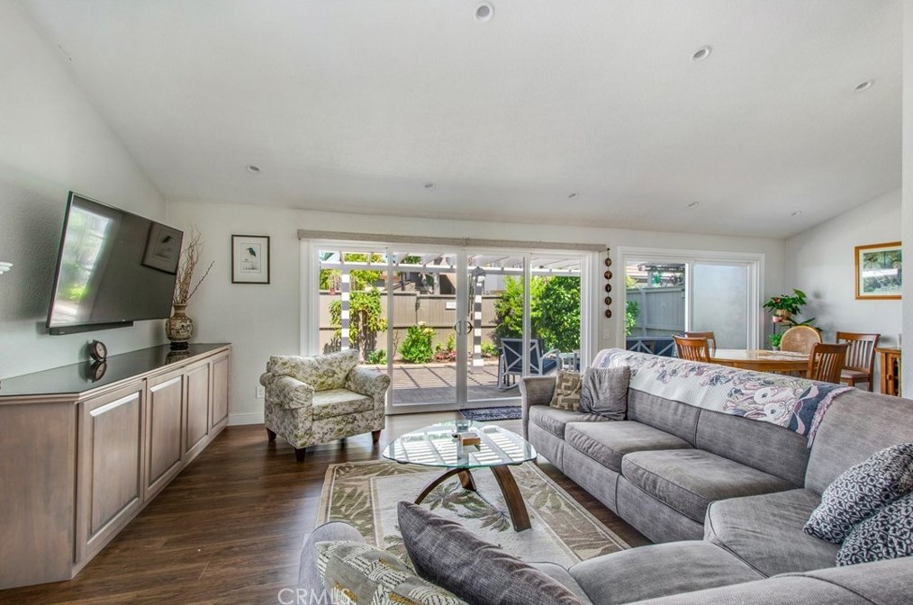 19891 Saltwater Cir, Huntington Beach, CA 92648