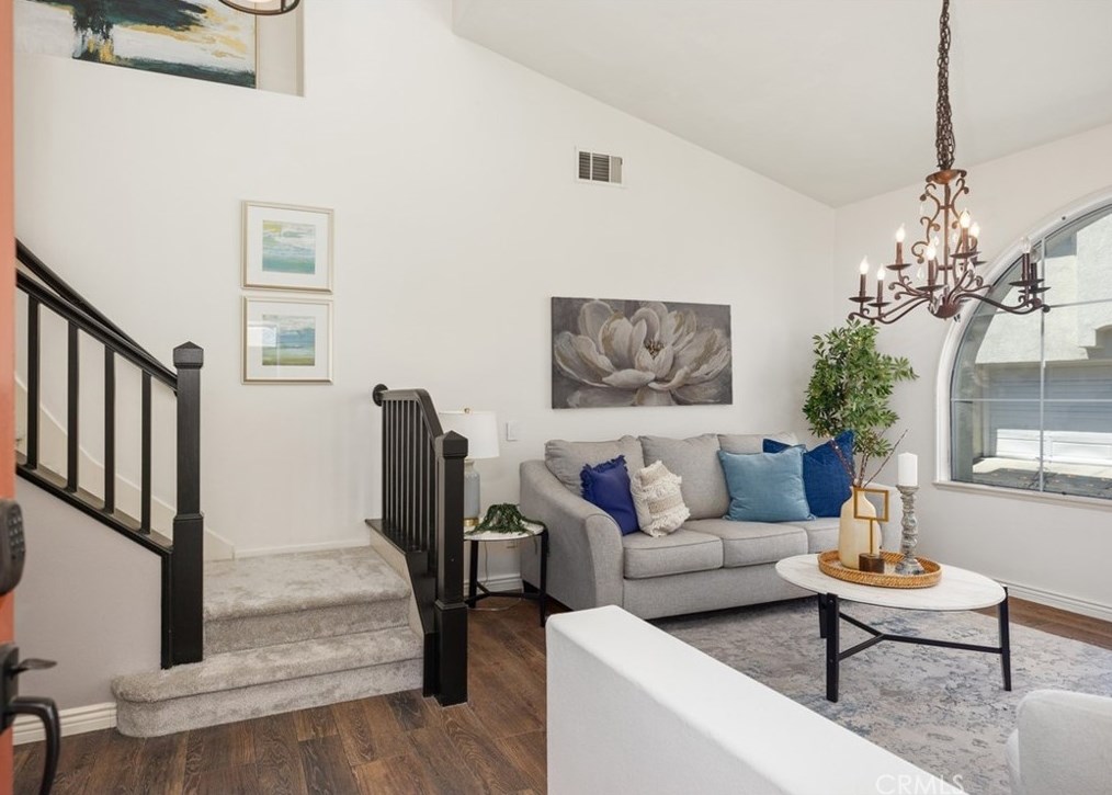109 Colony Way, Laguna Beach, CA 92656