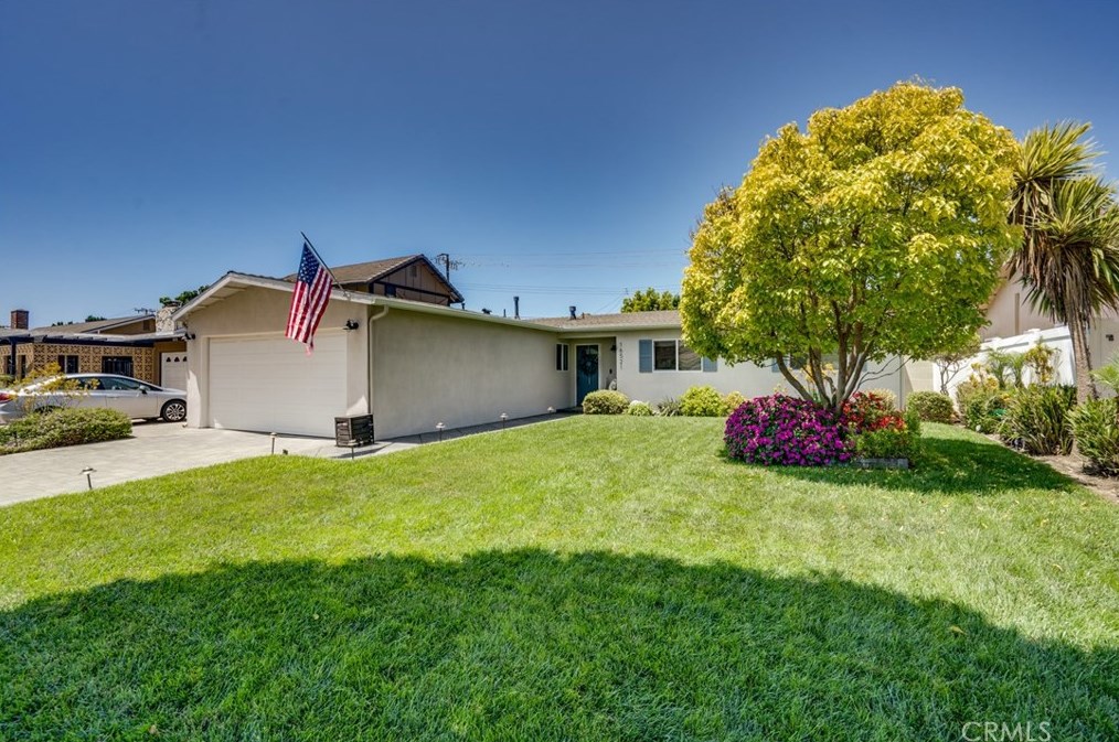 16521 Rhone, Huntington Beach, CA 92647