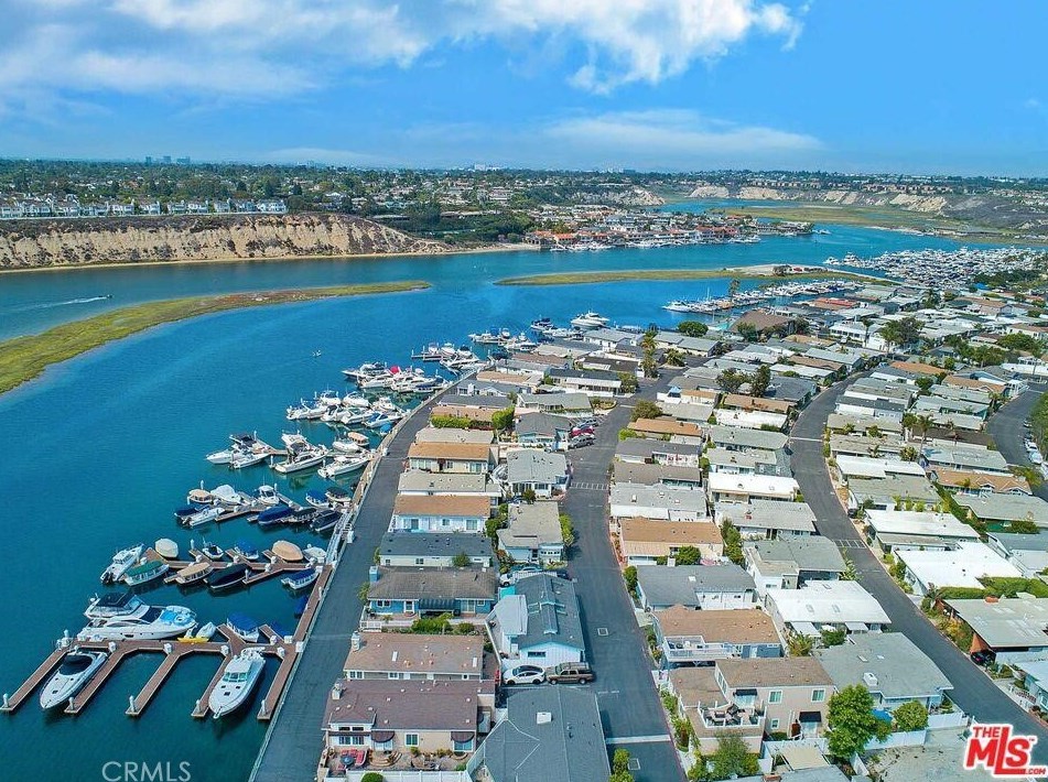 101 Yorktown, Newport Beach, CA 92660