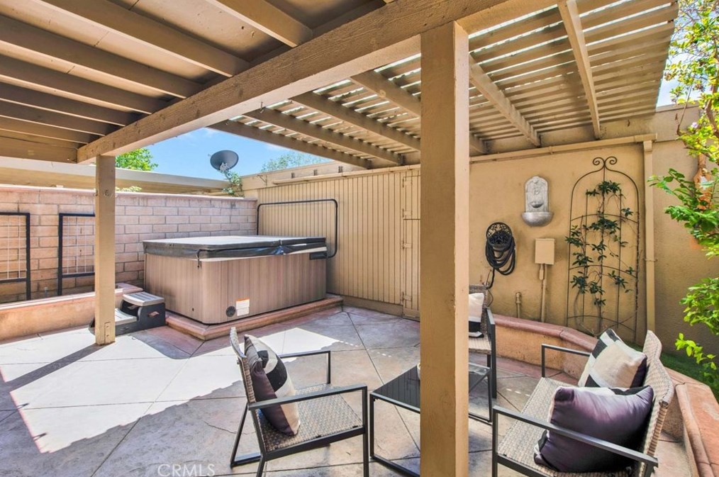 18126 Muir Woods Ct, Santa Ana CA  92708-5937 exterior