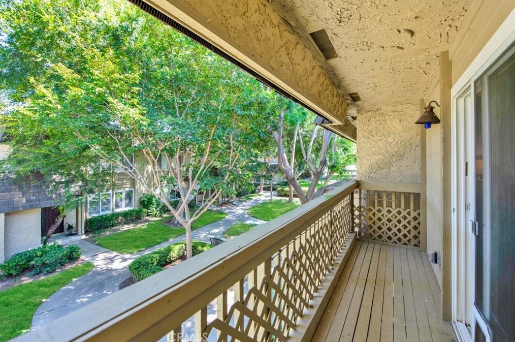 18126 Muir Woods Ct, Santa Ana CA  92708-5937 exterior