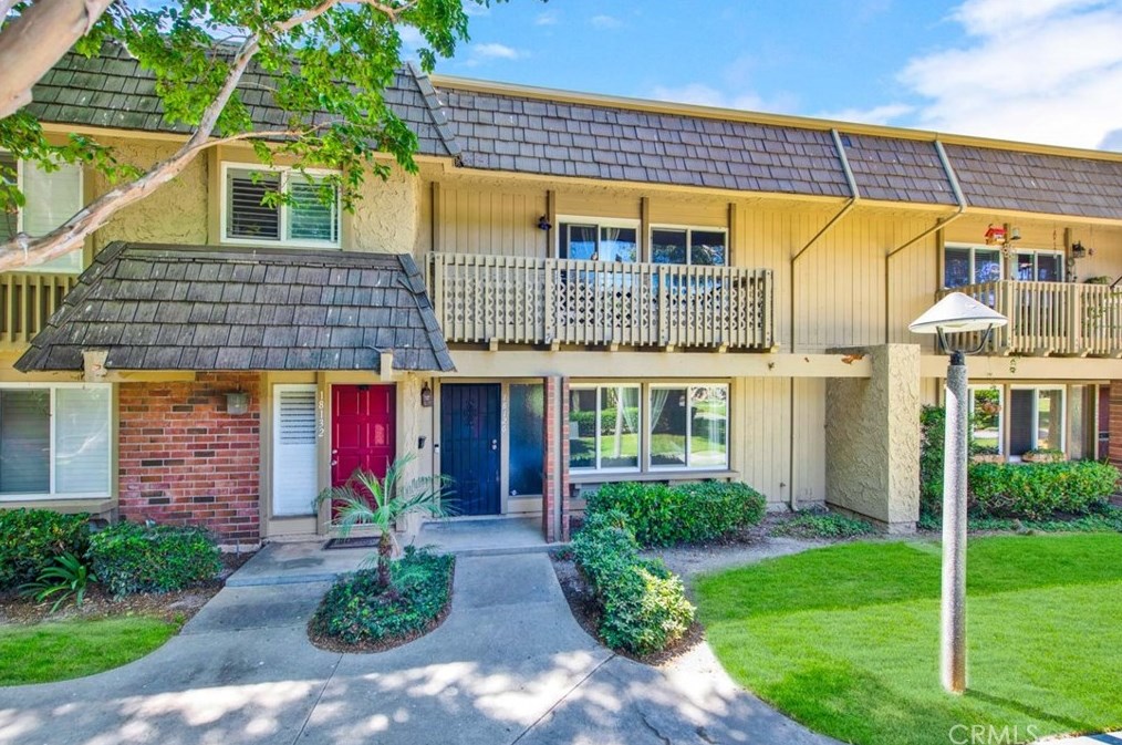 18126 Muir Woods Ct, Santa Ana CA  92708-5937 exterior