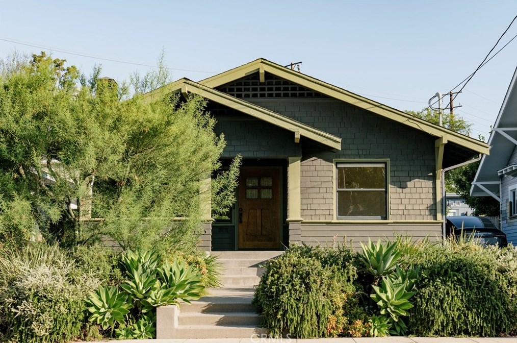 5613 Aldama St, Los Angeles, CA 90042-2538