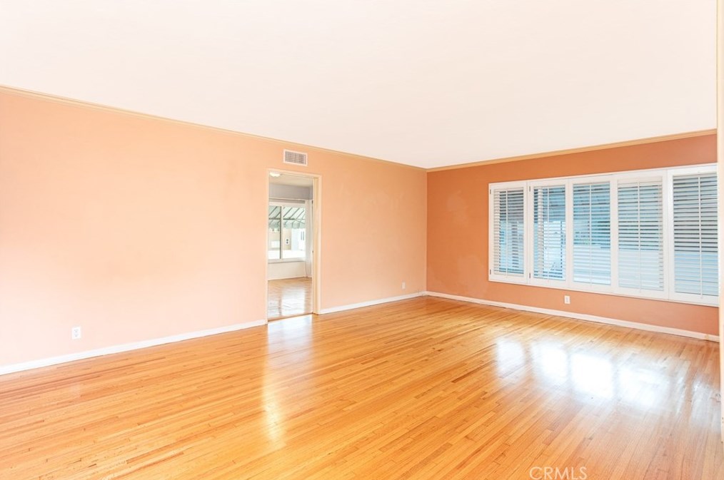 26 Loma Ave #7, Long Beach, CA 90803