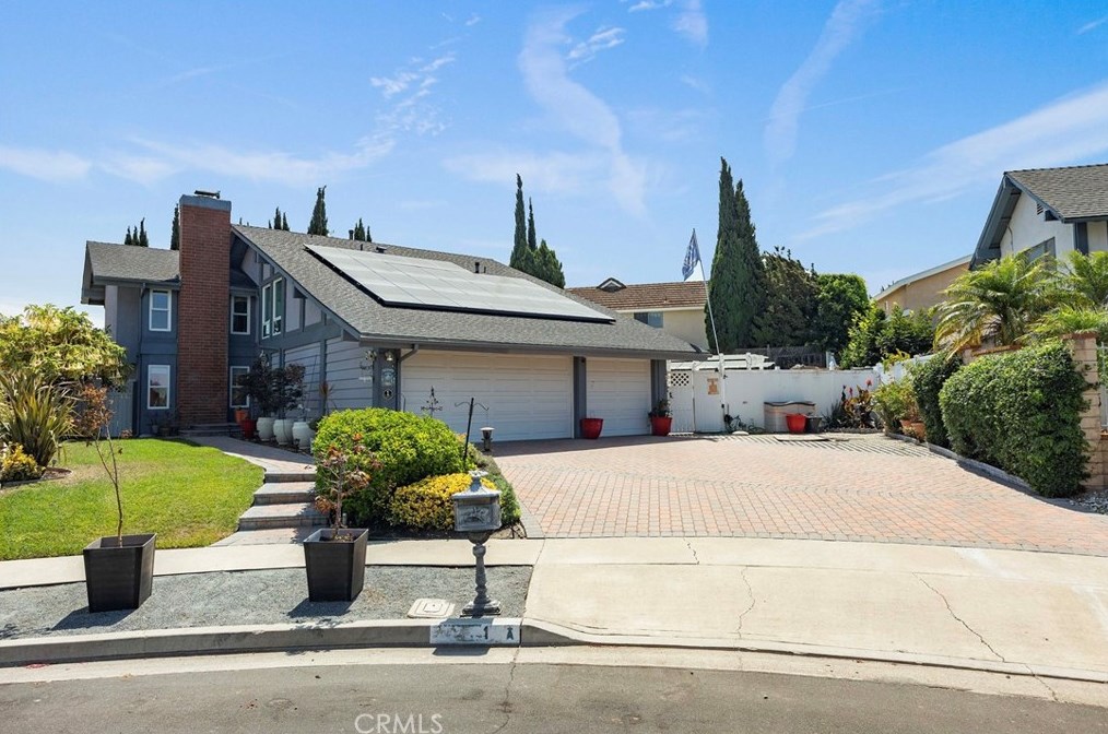 1 Roanne Cir, Irvine, CA 92604