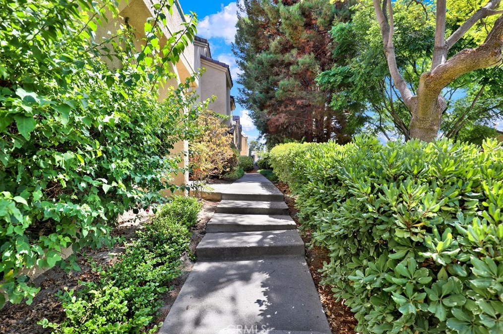 21151 Gladiolos Way, El Toro, CA 92630
