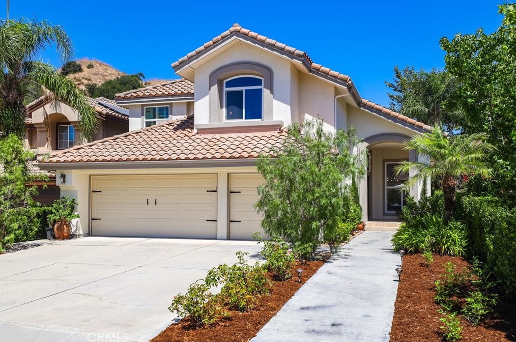 8 Mulberry Ln, Trabuco Canyon, CA 92679