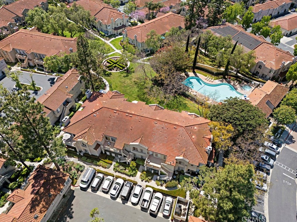 201 Cinnamon Teal, Laguna Beach CA  92656-1803 exterior