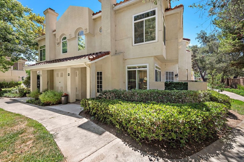 201 Cinnamon Teal, Laguna Beach CA  92656-1803 exterior