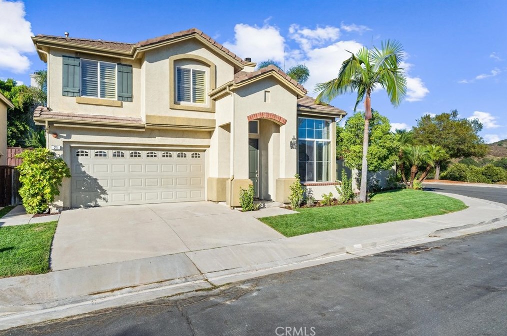 21 Evening Canyon Rd, Trabuco Canyon, CA 92688