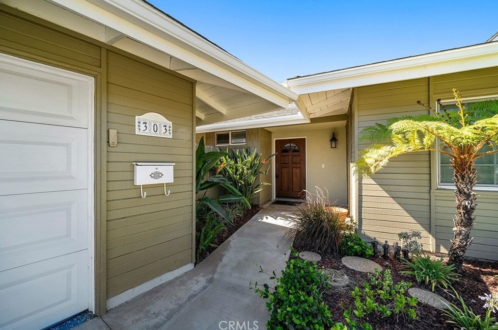 303 E Chestnut Ave, Orange, CA 92867