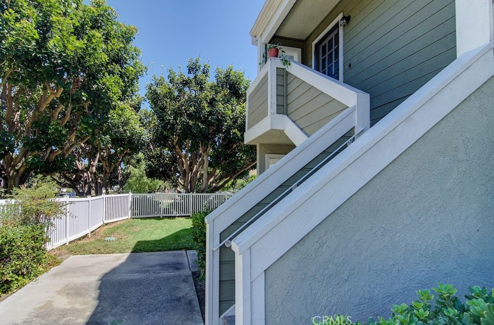 55 Rambling Ln, Laguna Beach, CA 92656