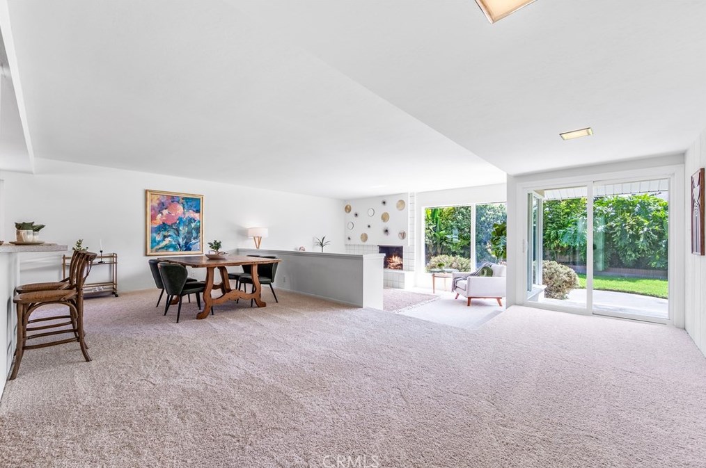 16322 Rhone Ln, Huntington Beach, CA 92647