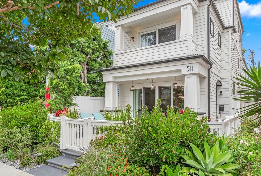 511 7th St, Huntington Beach, CA 92648