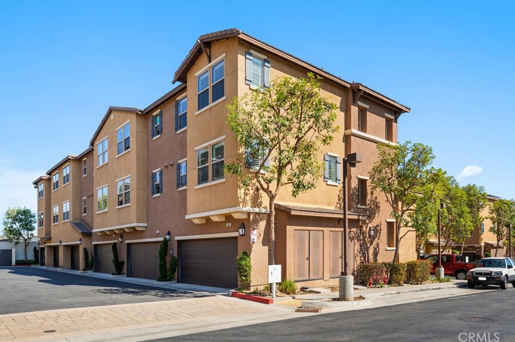 1856 Orizaba Ave, Long Beach, CA 90755-1201