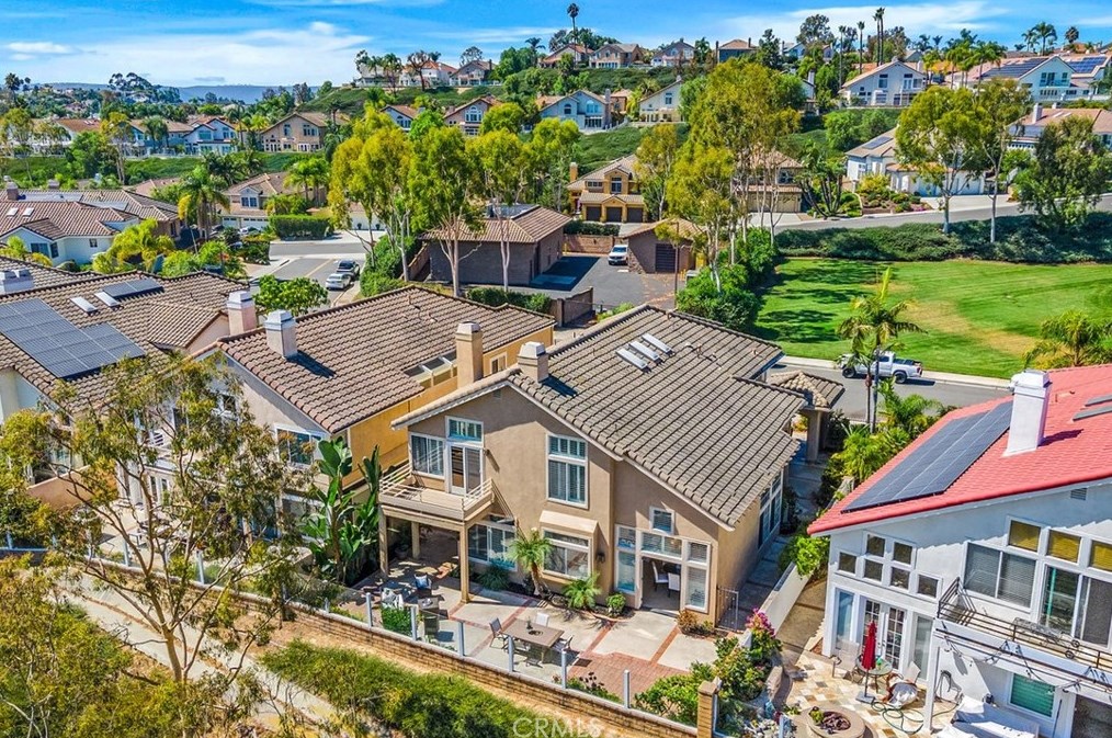 26582 Meadow Crest Dr, Laguna Beach, CA 92653