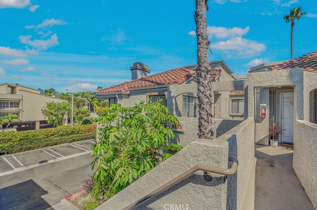 4772 Tiara Dr #203, Huntington Beach, CA 92649