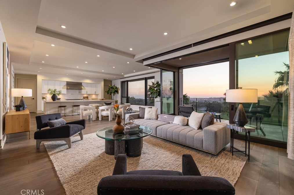 1339 Santa Barbara Dr, Newport Beach, CA 92660