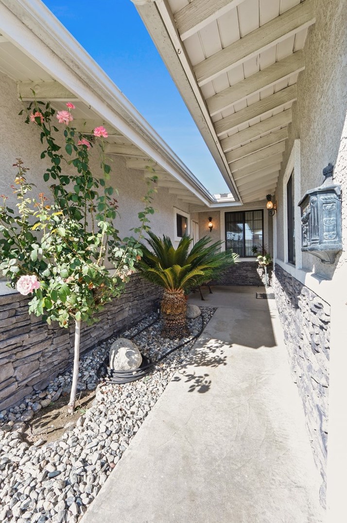 8142 San Mateo Cir, Buena Park, CA 90620