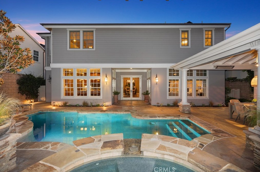 4601 Oceanridge Dr, Huntington Beach, CA 92649