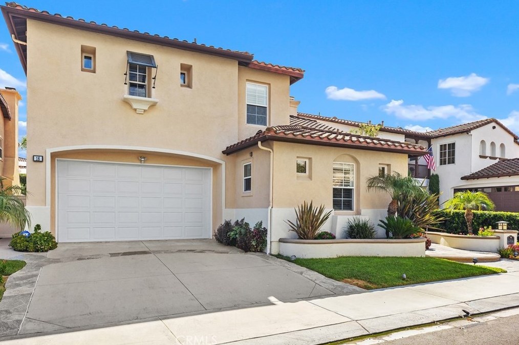 16 Douglass Dr, Trabuco Canyon, CA 92679