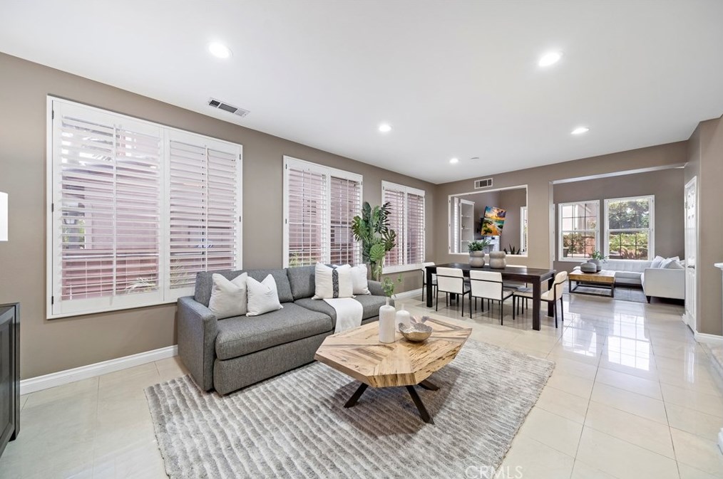 11685 Leihy Ave, Tustin, CA 92782
