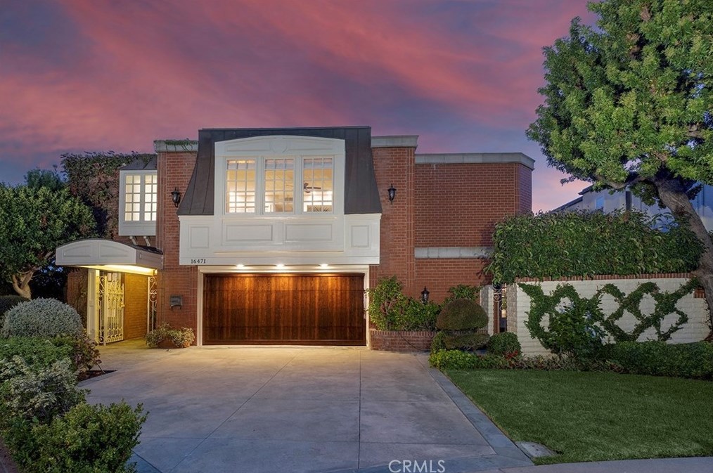 16471 Barnstable Cir, Huntington Beach, CA 92649