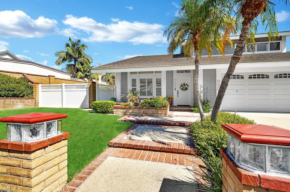 25485 Morningstar Rd, El Toro, CA 92630