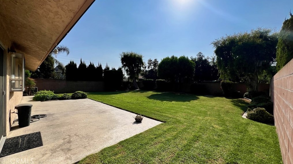 16829 Chicago, Bellflower CA 90706-5024 exterior